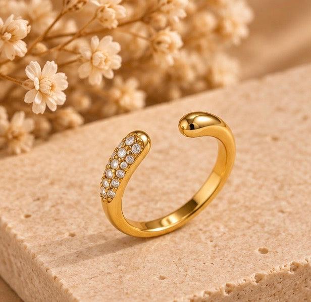 Jolie ring